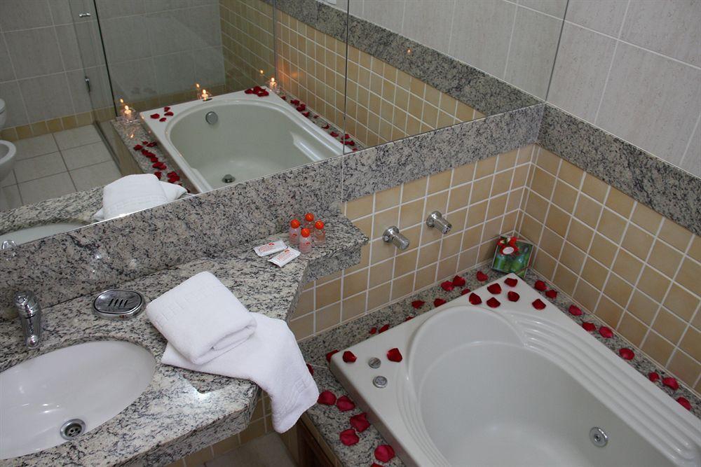 Hotel Princess Ponta Grossa  Zewnętrze zdjęcie