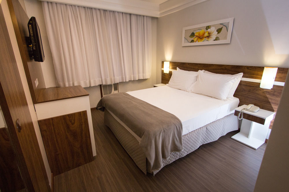 Hotel Princess Ponta Grossa  Zewnętrze zdjęcie