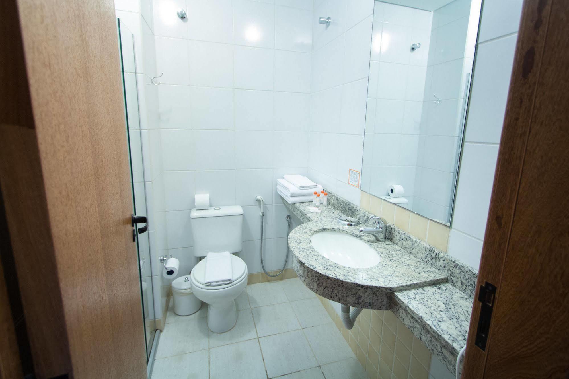 Hotel Princess Ponta Grossa  Zewnętrze zdjęcie