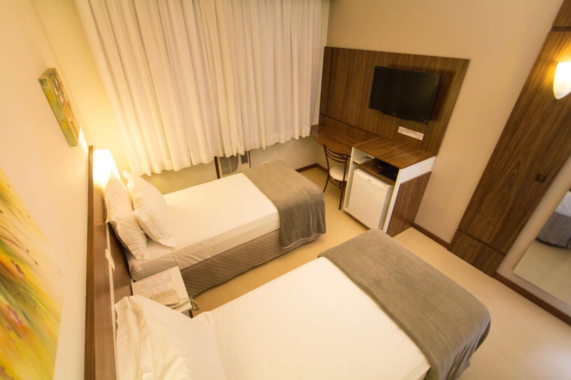Hotel Princess Ponta Grossa  Zewnętrze zdjęcie